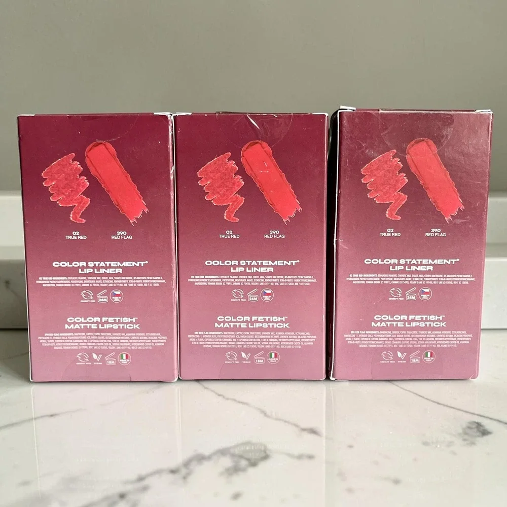 Milani pack mistletoe